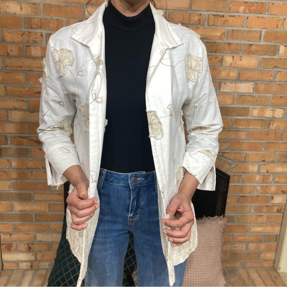 Connie’s Light Moon Ivory Tan Embroidered Oversized Open Jacket 100% Linen Sz S